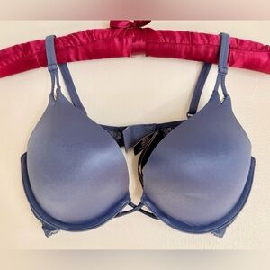 ❌CLEARANCE❌ Blue Women's Bra bombshell 32c